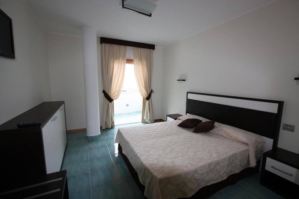 Hotel Bagni Arcobaleno Deiva Marina Zimmer foto